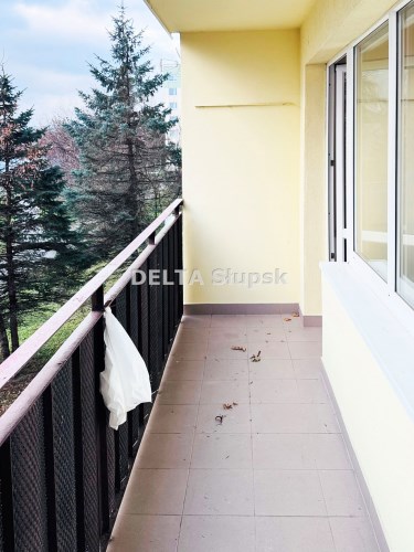 Loggia: Zadaszona loggia z ekspozycją na południow